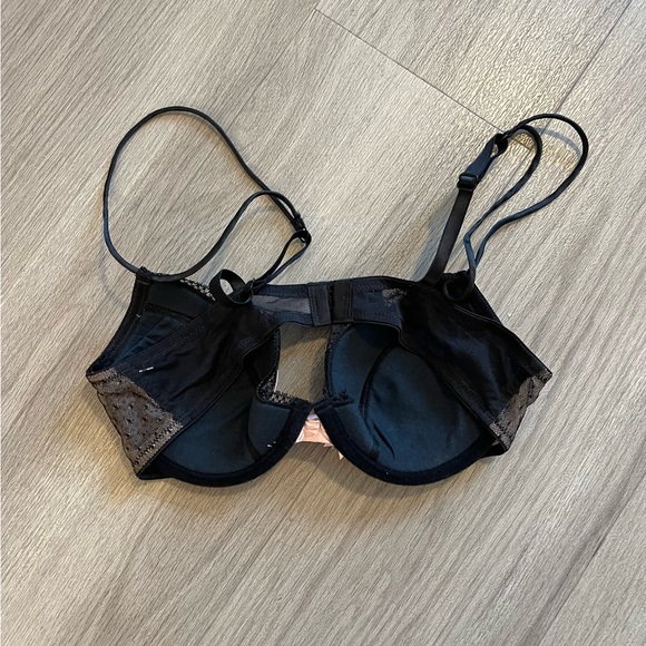 Jezebel Satin Bra - Picture 4 of 4